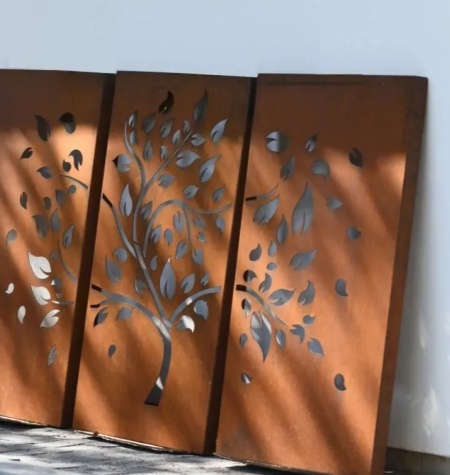 metal screens outdoor