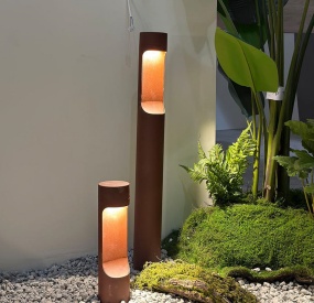 corten pillar lights