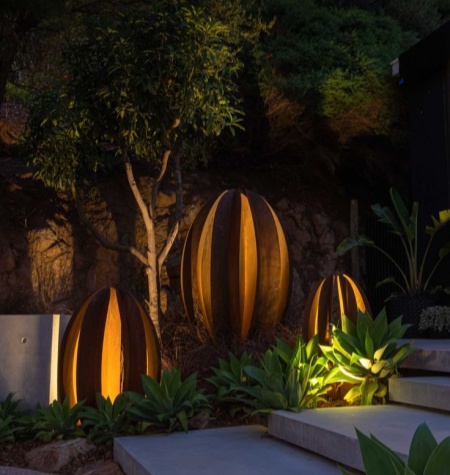 outdoor bollard light