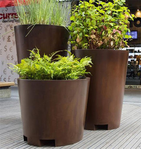 Steel planter pot