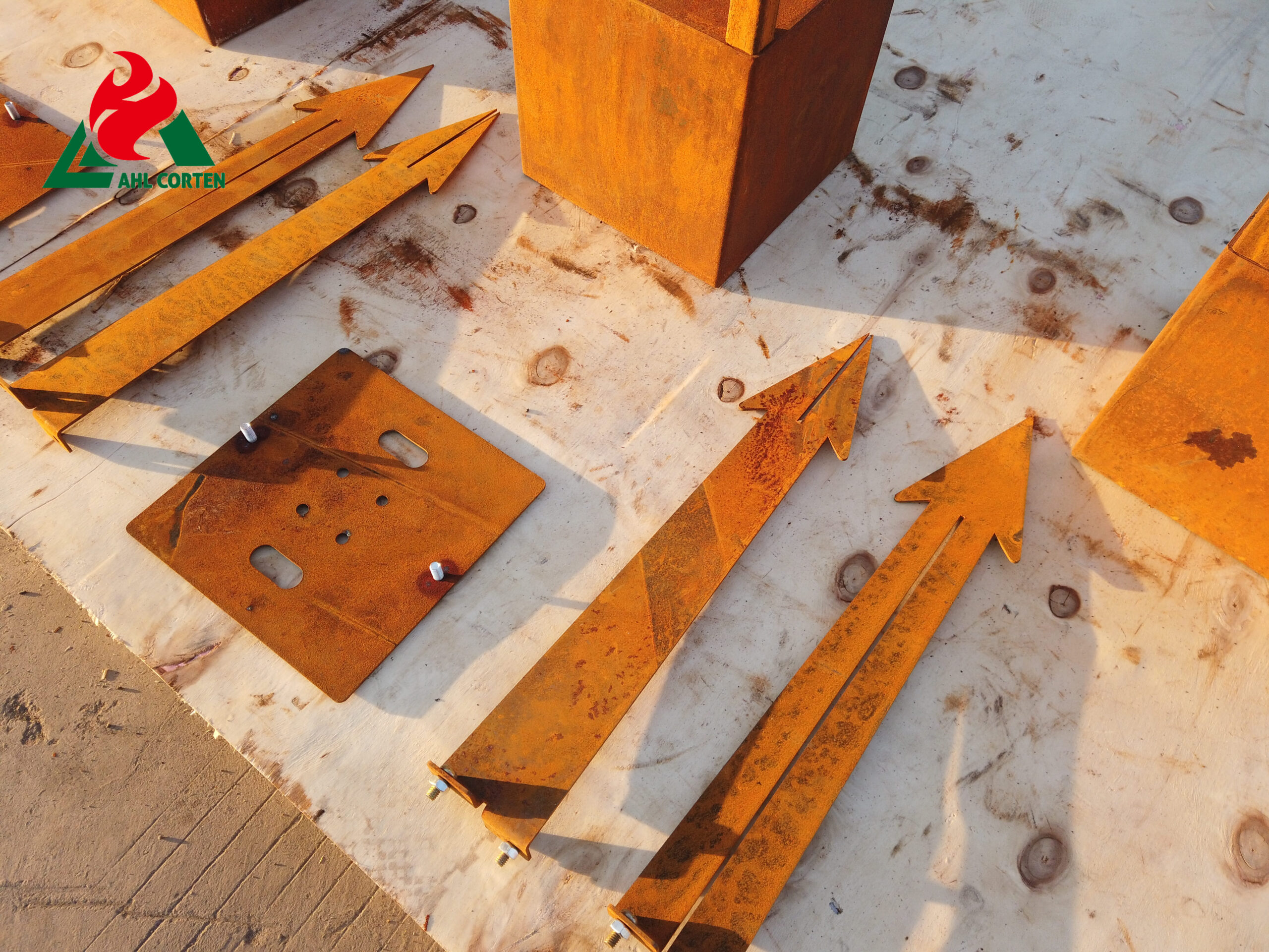 Special Corten Steel Lighting For Garden