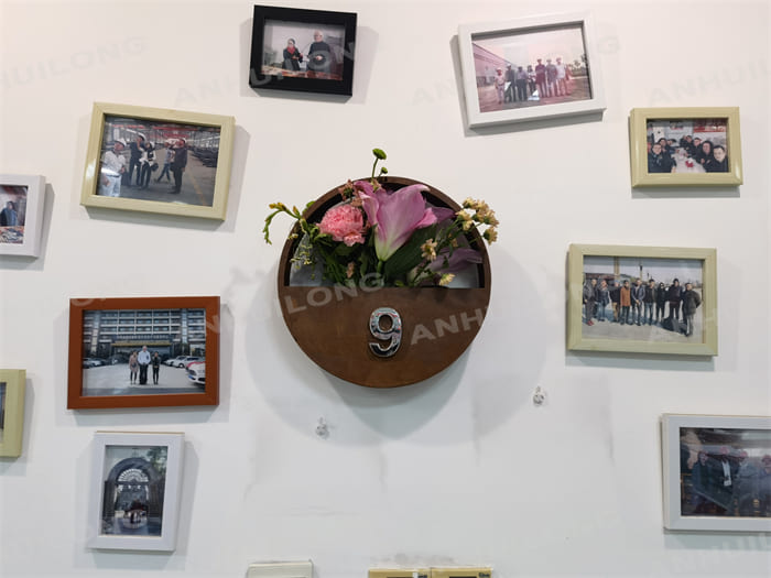 Corten Steel Planter That can Be Hung On The Wall