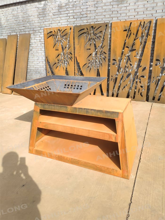 Cruelty-free BBQ corten grill cooking table