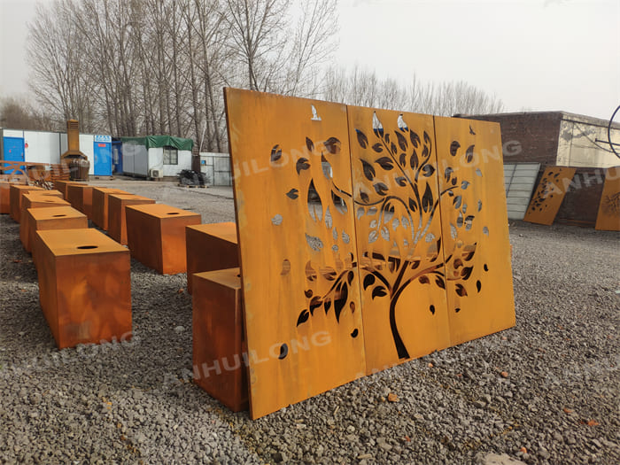 Vintage style exterior rusted corten steel garden screen panels for Metal Art