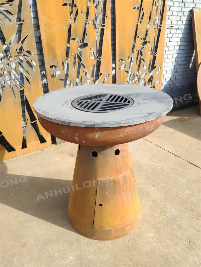 No maintenance and user-friendly charcoal bbq grill