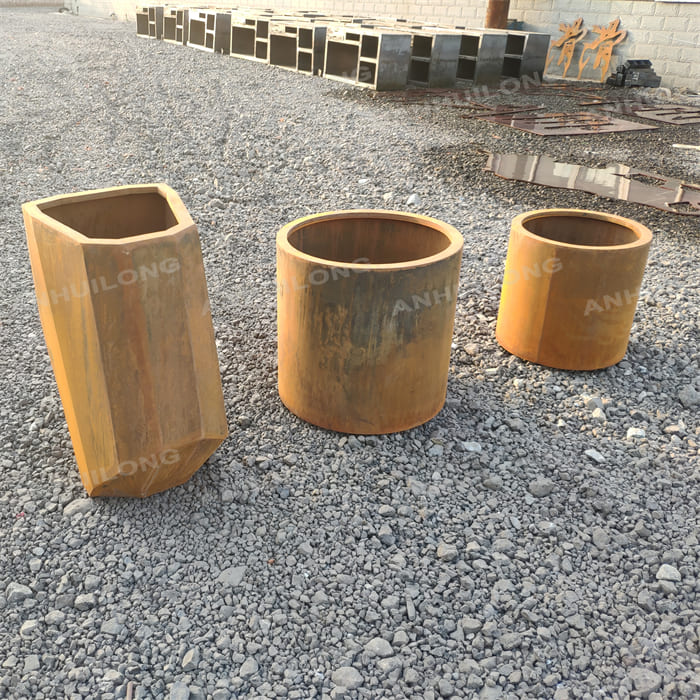 Different corten steel flower pot combination