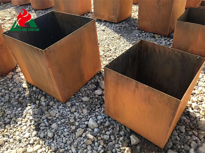 Weathering steel outdoor characteristic flower pot