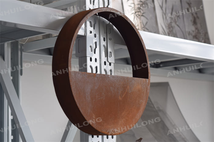 Abstract Corten Steel Planter Pot With Different Shape And Size