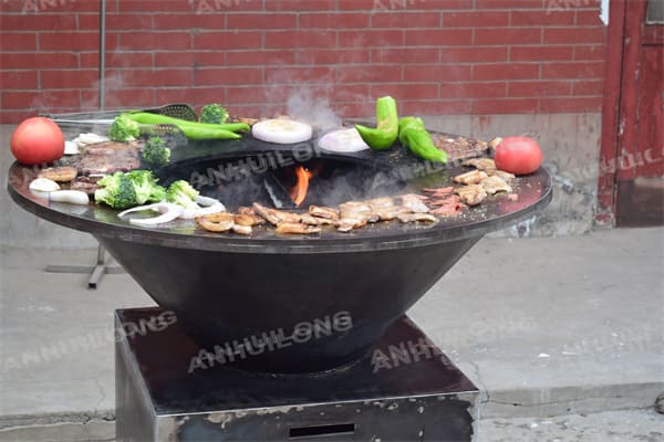 Camping bbq grill for Outdoor Entertainment with Removable Center