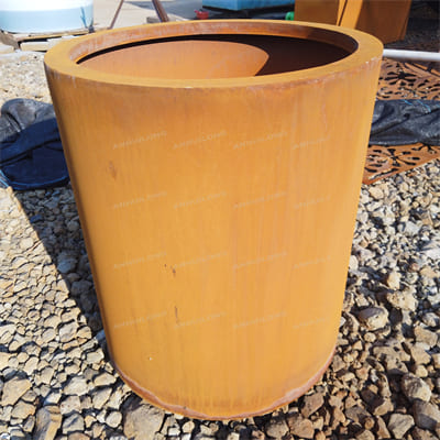 AHL’s innovative corten steel planter pot