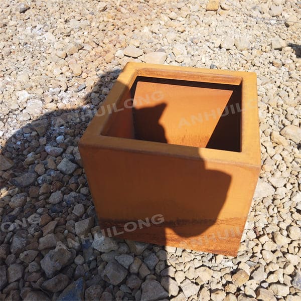 Decorative corten steel planters For Metal Art