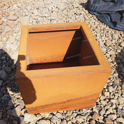 Durable outdoor large corten steel planter