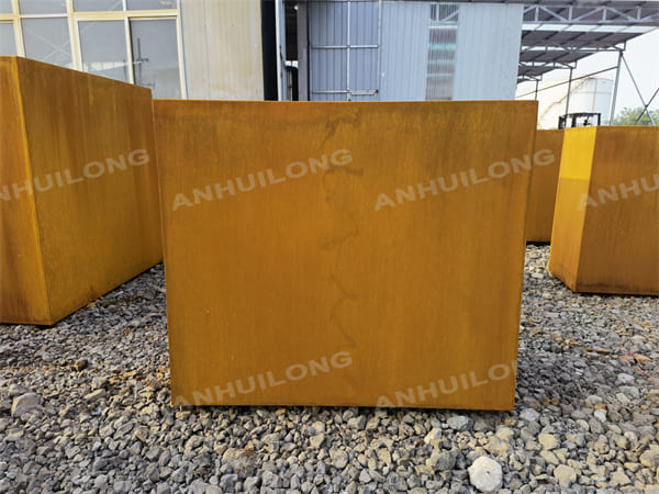 Environmentally Friendly Vertical Large Corten Steel Planters