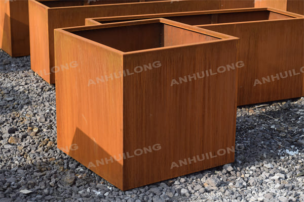 Environmentally Friendly Vertical Large Corten Steel Planters