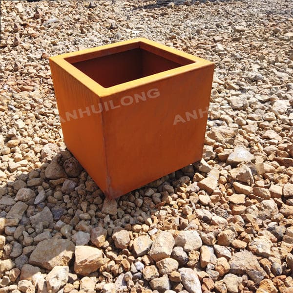 Nature Style corten steel planters