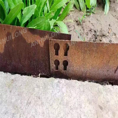 No maintenance corten steel edging for garden beds