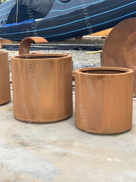 circular metal planter,cylindrical planter,corten steel flower pot