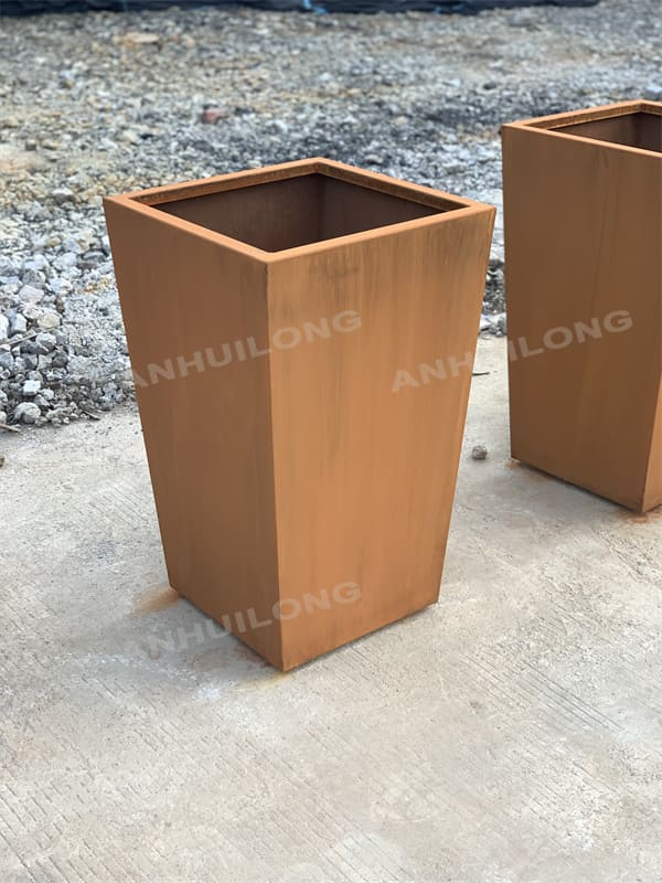 Rusty outdoor large planter,indoor or outdoor metal planter,large corten steel planter