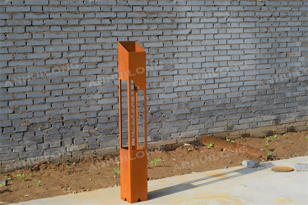 Natural Style Corten Steel Light Lamp With Rusty Color Or Powder Coat