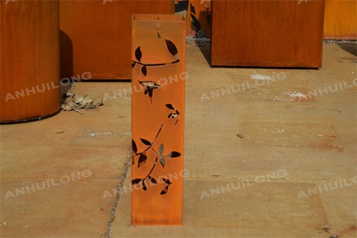 Durable And Modern Style Corten Steel Light Box