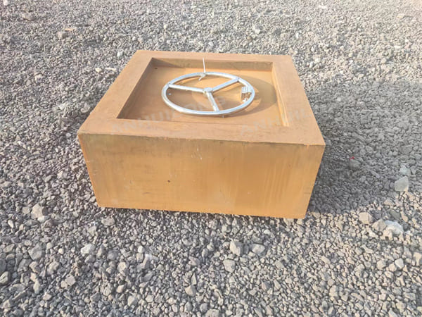 Traditional Style Corten Steel Rust Color Gas Fire Pit