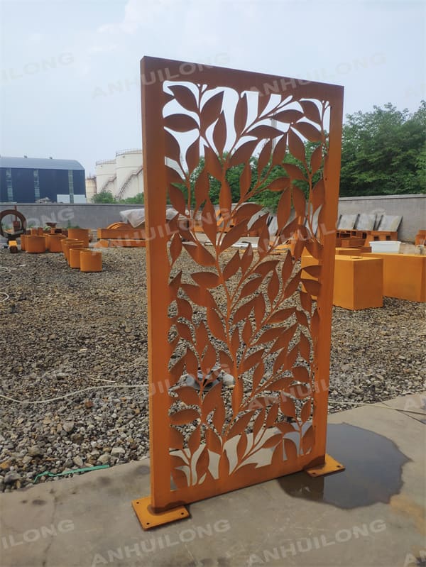 Industrial Style Corten steel pool fence for Garden Design supplier
