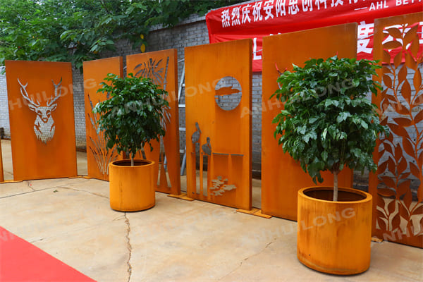 AHL corten steel No maintenance Corten steel garden gate For Resort