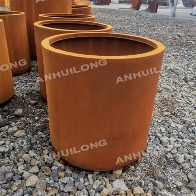AHL corten steel planter gives you a beautiful view
