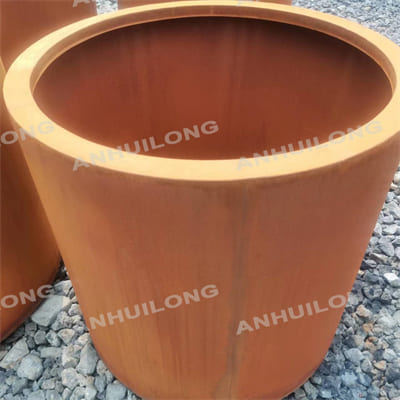 AHL corten steel planter with unique design