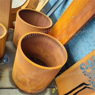 Maintenance-free corten steel flower pot