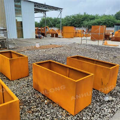 Master of Aesthetics -Corten steel planter