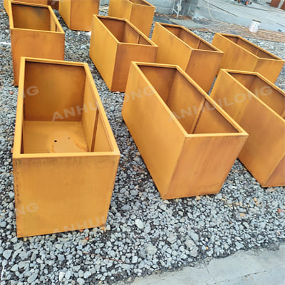 Master of Aesthetics -Corten steel planter