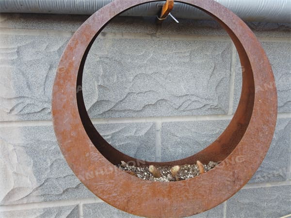 wall planters indoor rusty