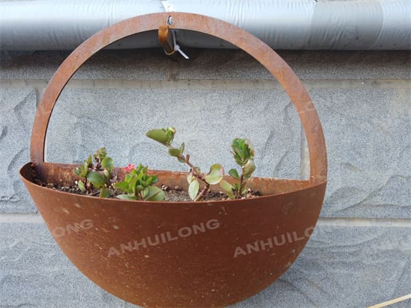 modern outdoor decorative round rusty goor hanging flower pot