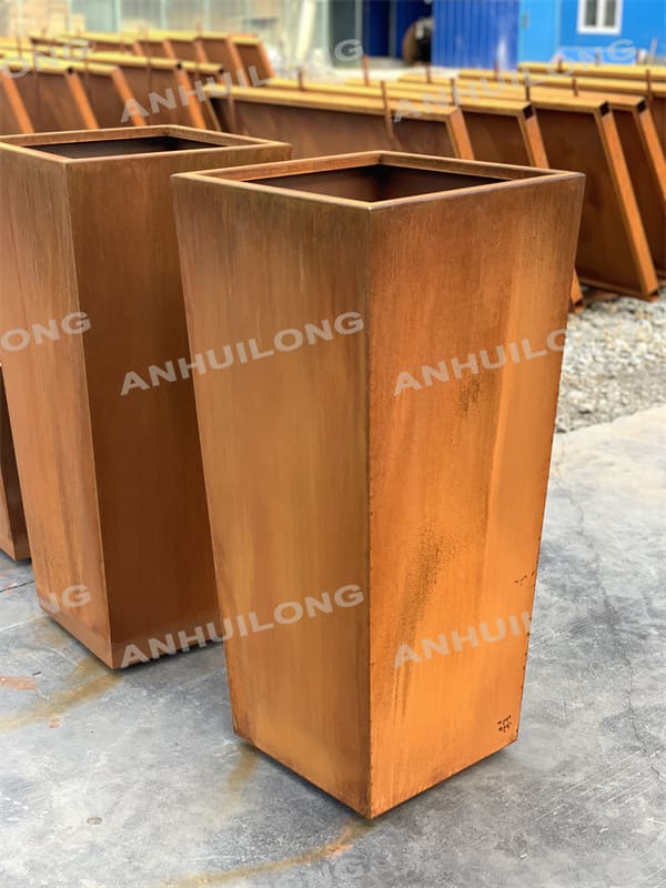 maintenance-free corten steel large outdoor planter used in both commercial and residential settings