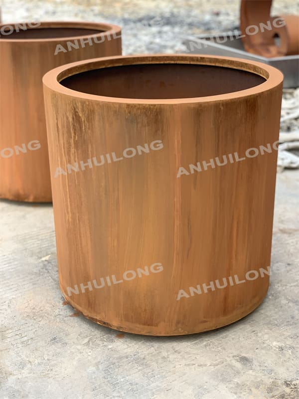 Modern farmhouse rustic design corten steel rouded flowerpot for gardening articles