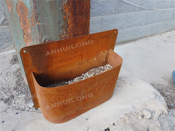 Light Weight Corten Steel Hanging Flower Pot