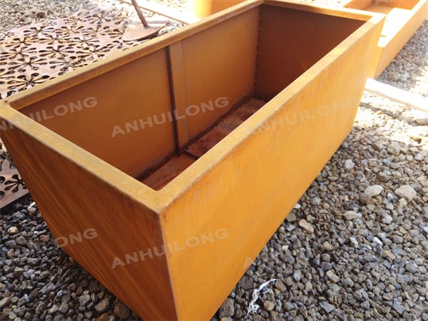 Customized Outdoor Large Metal Planter