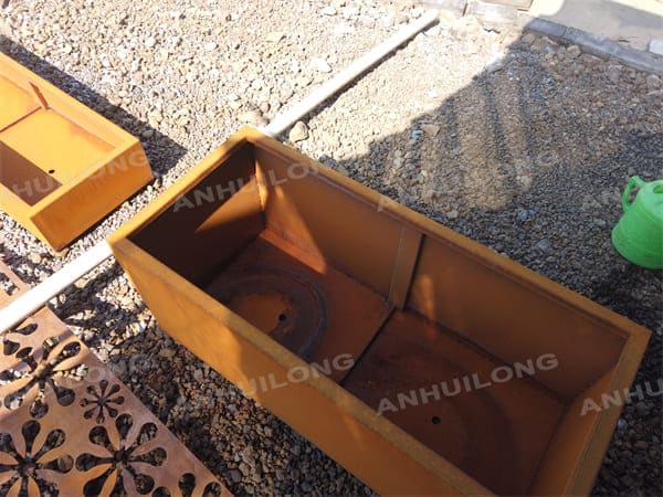 Versatile Founction Corten Steel Planter Box