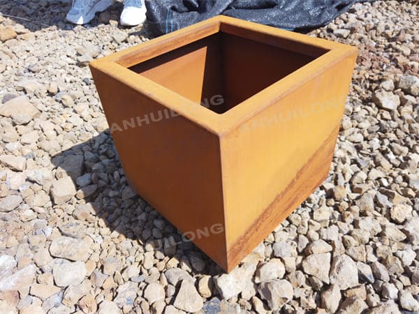 AHL Corten Steel Planter Pot That Is Both Ornamental And Practical