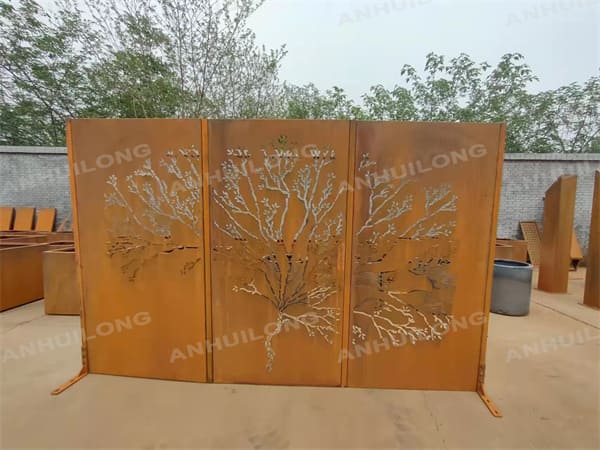 AHL corten steel Weathering Resistant Steel  outdoor privacy screen panels For Municipal Projects