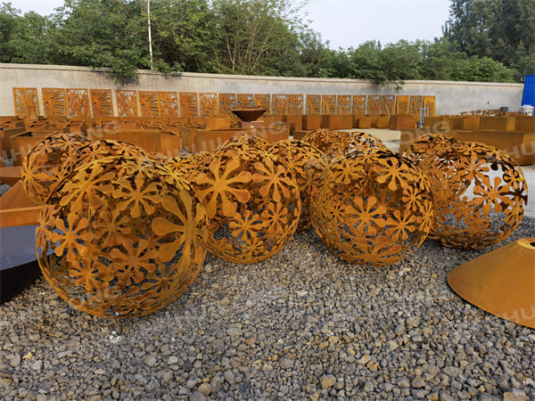 Rustic style Corten Steel Sphere For Garden Design