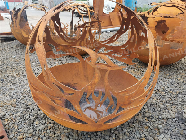 Rustic style Corten Steel Sphere For Garden Design