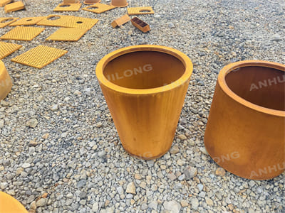 Corten steel planter suitable for farm and household use