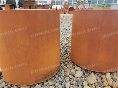 Corten steel planters are suitable for both home and commercial applications