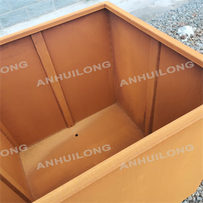 High and low temperature corten steel planter