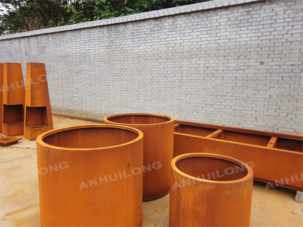 Eye Catching Corten Steel Planter Pot