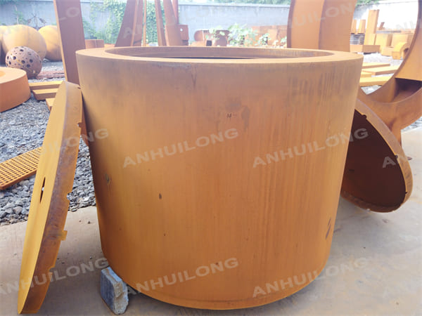 AHL Low Maintenance Round Planter Pot