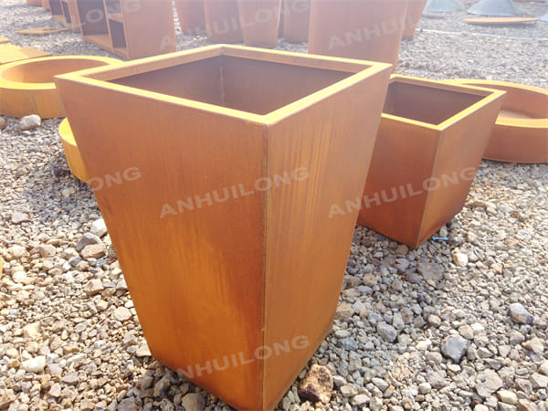 Corten Steel Planters That Be Used In Both Commercial And House