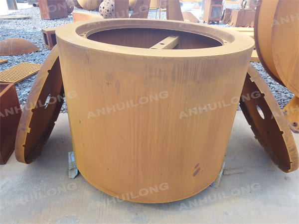 Corten Steel Planter Pot With Rustic Aesthetic Appeal